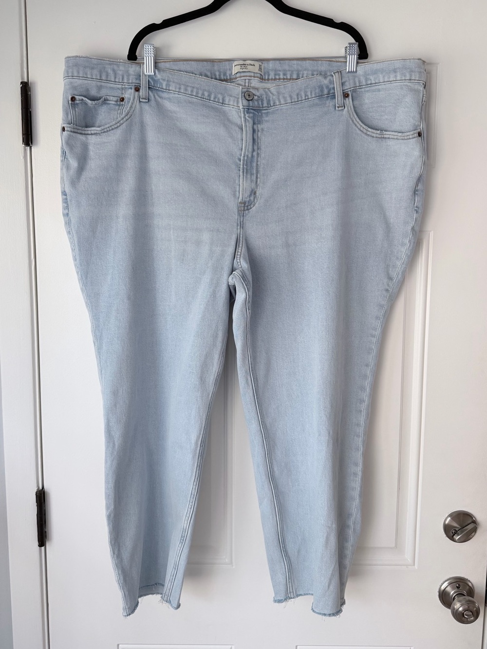Abercrombie & Fitch The Mom High Rise Jeans Size‎ 37 24 short Casual Blue A&F